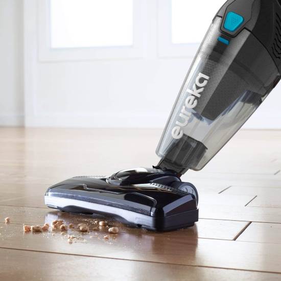 Eureka Blaze Stick Vacuum NES215A